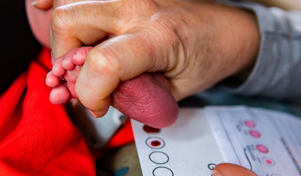 Edremit Aile Mahkemesi'ne Suç Duyurusu: Topuk Kanı zorbalığına tepki